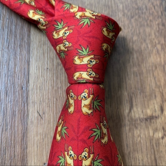 DIOR “Koala’s” Red Silk Tie - Picture 2 of 8